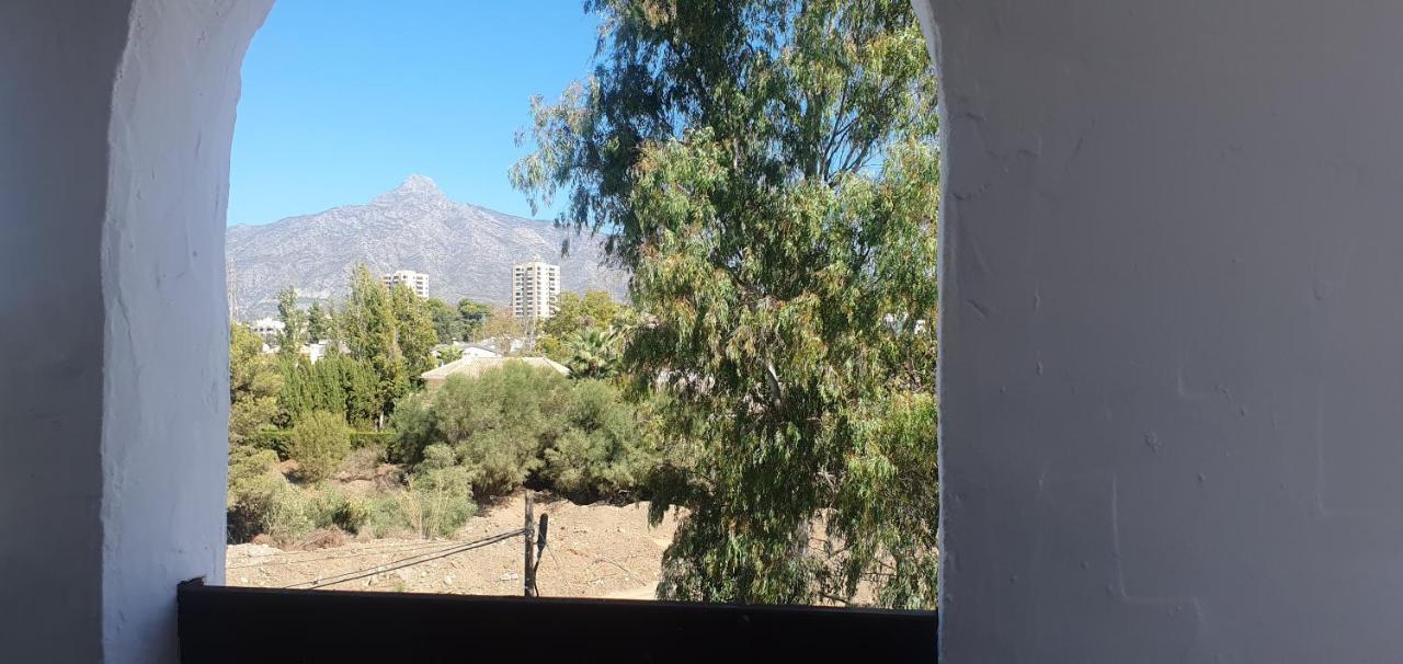 La Maestranza 28 *